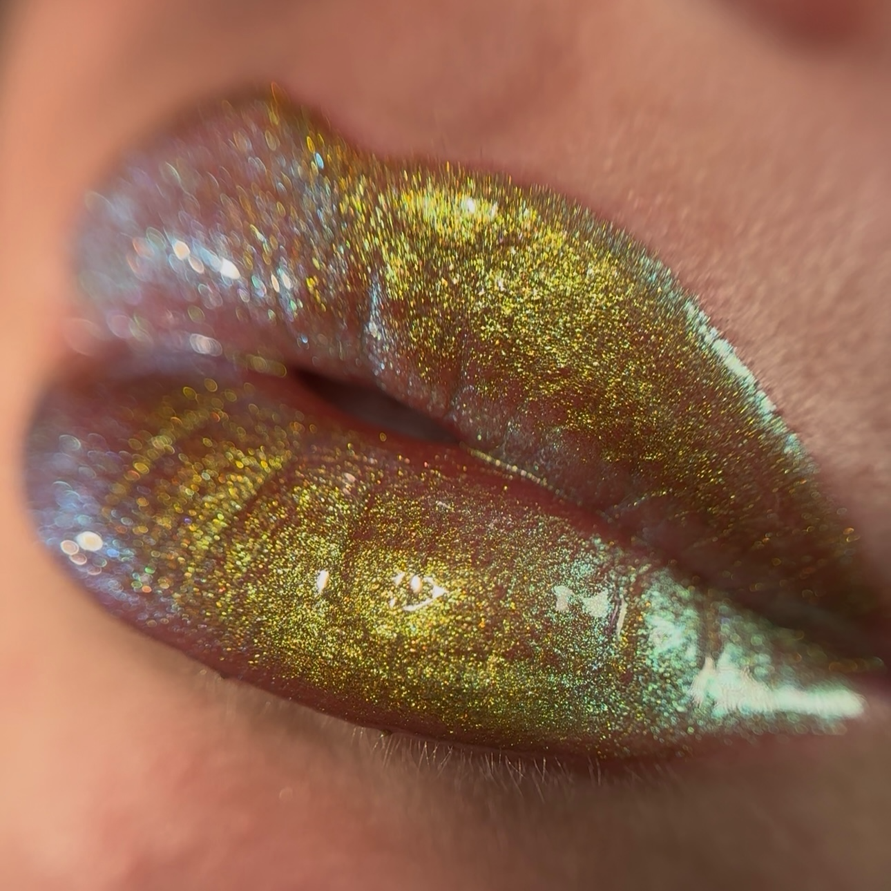 FairyGloss™ – Mint Aura