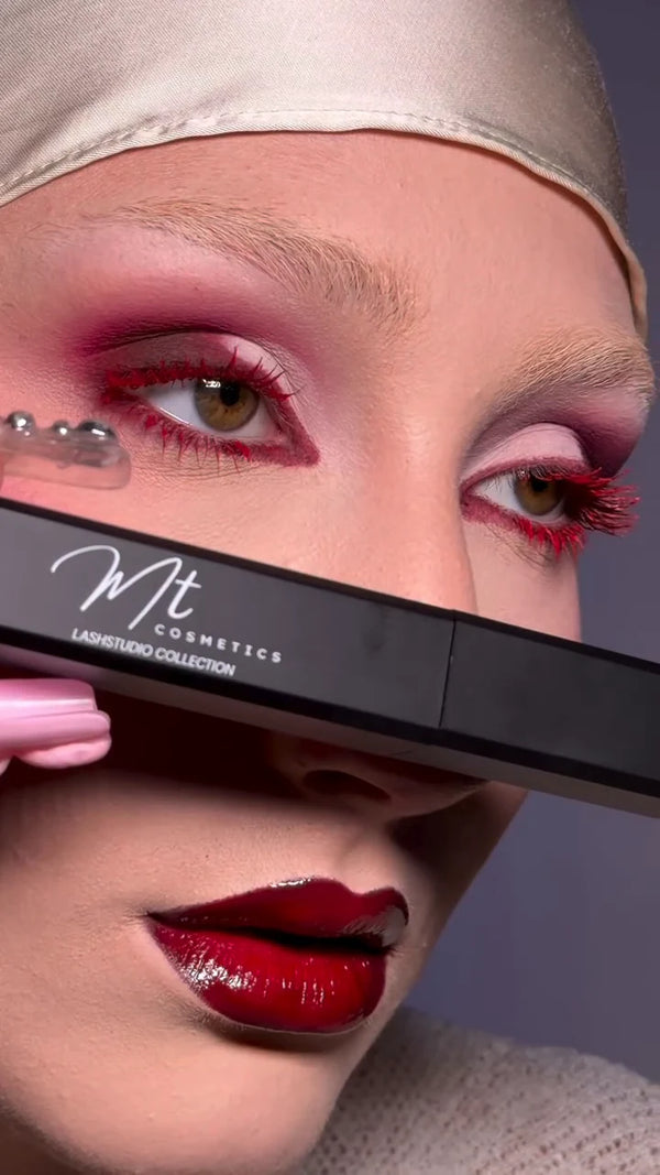 LashStudio — Look rouge